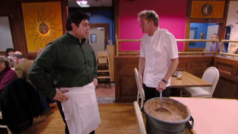 Gordon enseña a los clientes de donde sale la comida