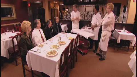Gordon cambia platos del restaurante Gordon cambia platos del restaurante