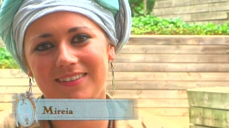 Un look africano para Mireia