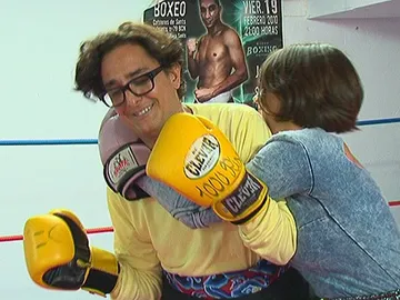 Josie se sube al ring Josie se sube al ring