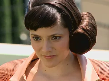 Anabel es la cantante de El Pacto Anabel es la cantante de El Pacto