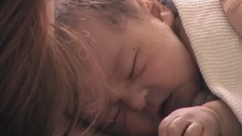 Nace la hija de Sam Nace la hija de Sam