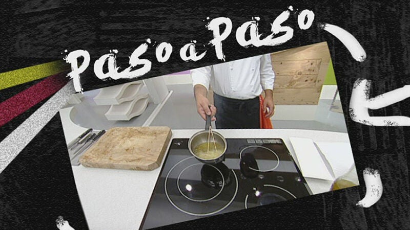 Gazpacho de melón con langostinos paso a paso