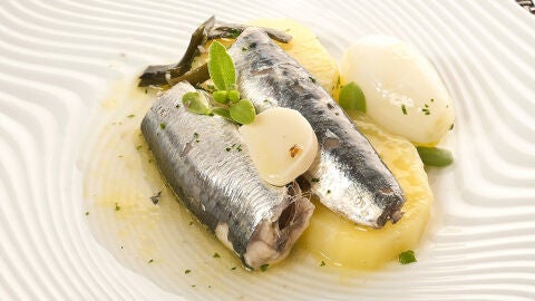 Sardinas en escabeche verde