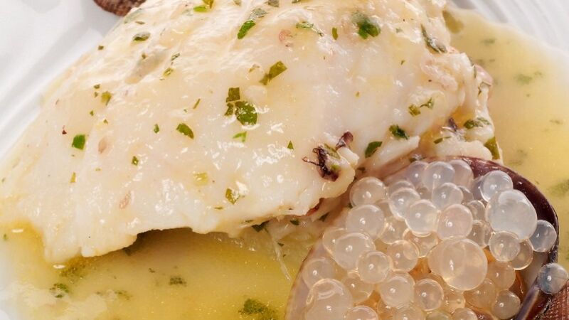 Cabracho con perlas de Txakoli