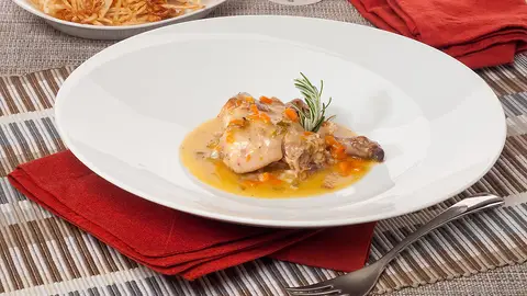 Conejo en salsa Conejo en salsa