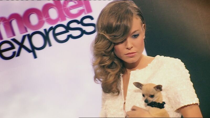 Cristina se hace con el puesto de Paris Hilton 