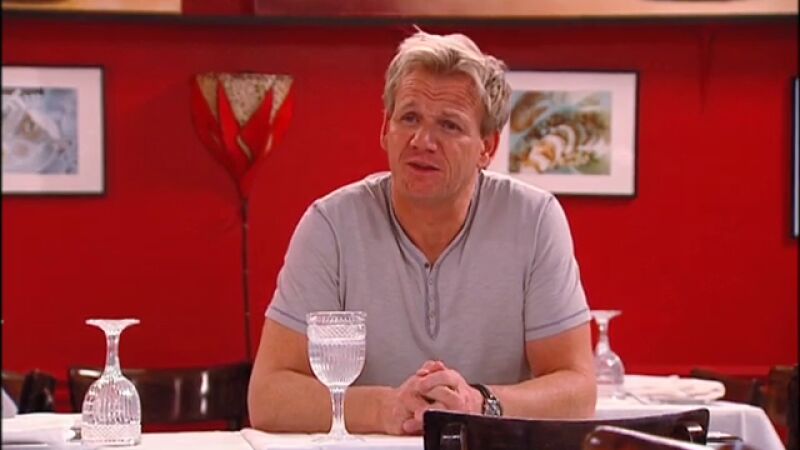 Ramsey prueba la comida de El bistro