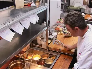 Caos en la cocina de El Bistro Caos en la cocina de El Bistro