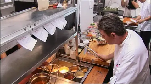 Caos en la cocina de El Bistro Caos en la cocina de El Bistro