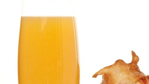 Pimiento relleno y c&oacute;ctel Bellini