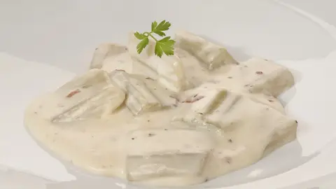 Cardo con Bechamel Cardo con Bechamel