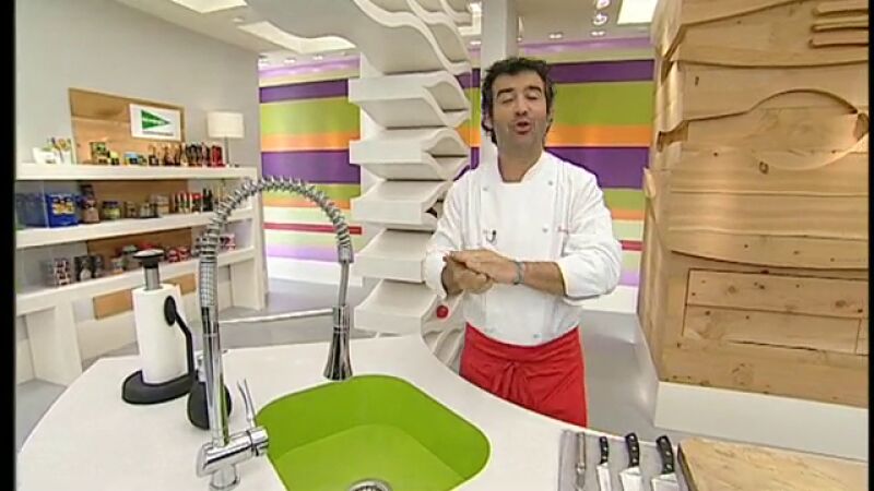 Crepes negro de fresas y chocolate blanco - Parte 1