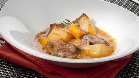 Carne guisada, ingredientes