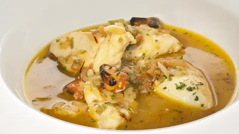 Zarzuela de pescado y marisco Zarzuela de pescado y marisco