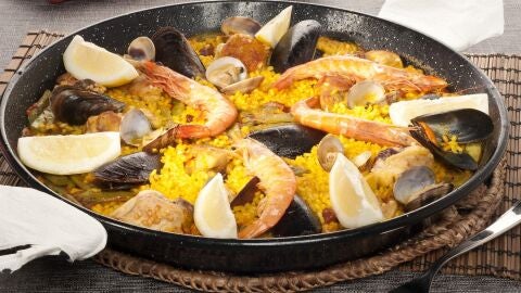 Paella mixta