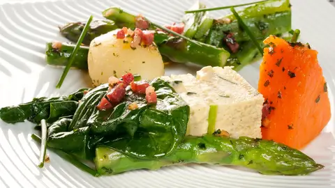 Pastel de verduras y verduras Pastel de verduras y verduras