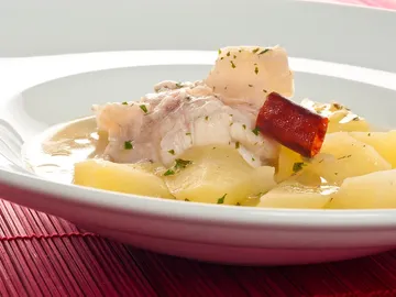 Patatas con cabeza de rape Patatas con cabeza de rape