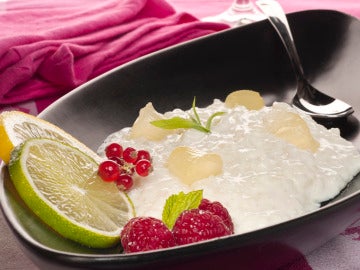 Arroz con leche y gelatina de cítricos