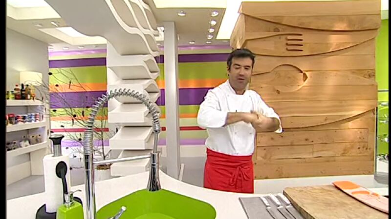 Alubias gratinadas con salchichas y salchichón - Parte 1