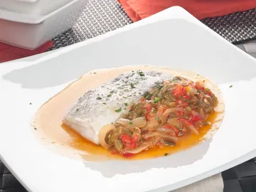 Bacalao a baja temperatura con piperrada Bacalao a baja temperatura con piperrada