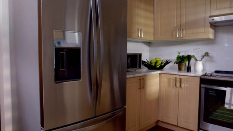 Samantha sube el precio de venta redecorando la casa