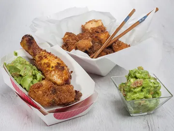 Pollo frito con guacamole Pollo frito con guacamole