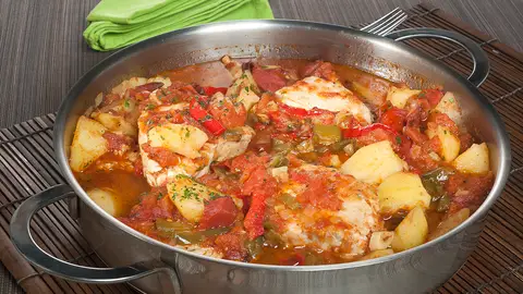Bonito con tomate a mi manera Bonito con tomate a mi manera