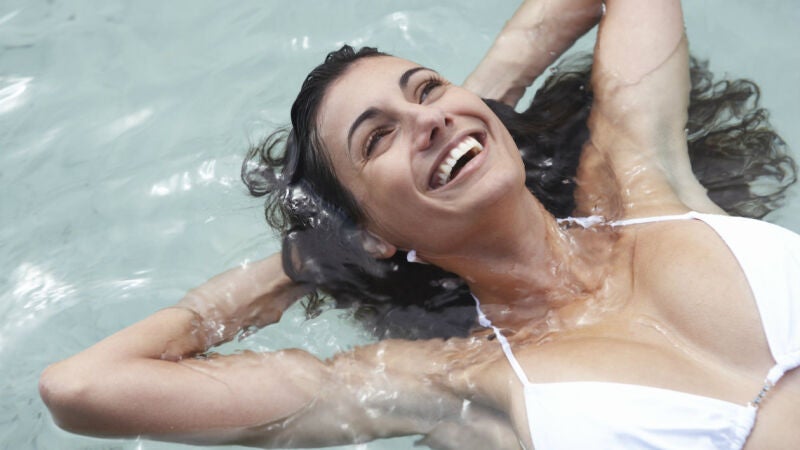 ¿Cómo afecta el agua a nuestra piel?