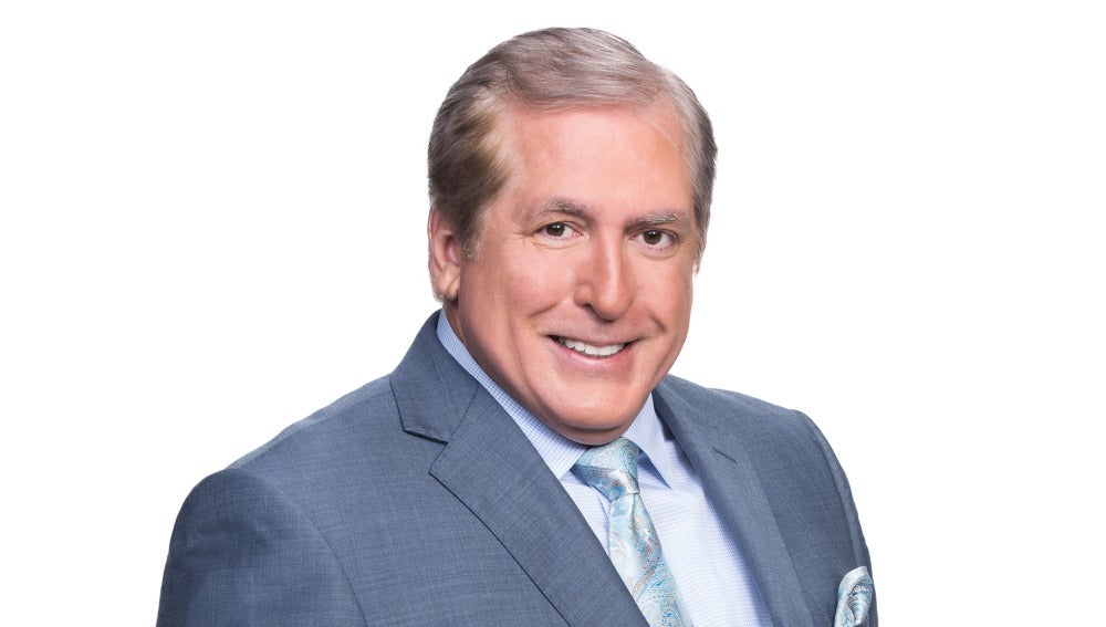 Roberto Escobar es Antonio José Villaseñor