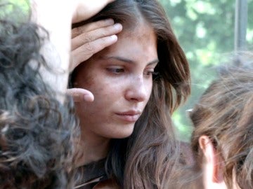 La lucha de los personajes femeninos en las escenas de acción La lucha de los personajes femeninos en las escenas de acción