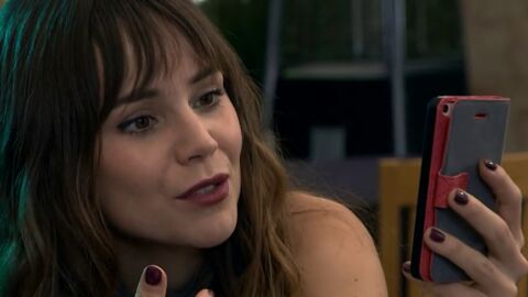 Frame 38.283245 de: Valentina se entera de que tiene una hermana