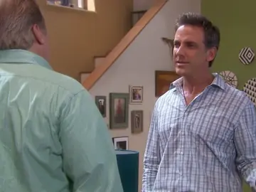 Frame 13.645375 de: "Usted y sus hijos son los responsables de que deba dejar a mi familia" Frame 13.645375 de: "Usted y sus hijos son los responsables de que deba dejar a mi familia"