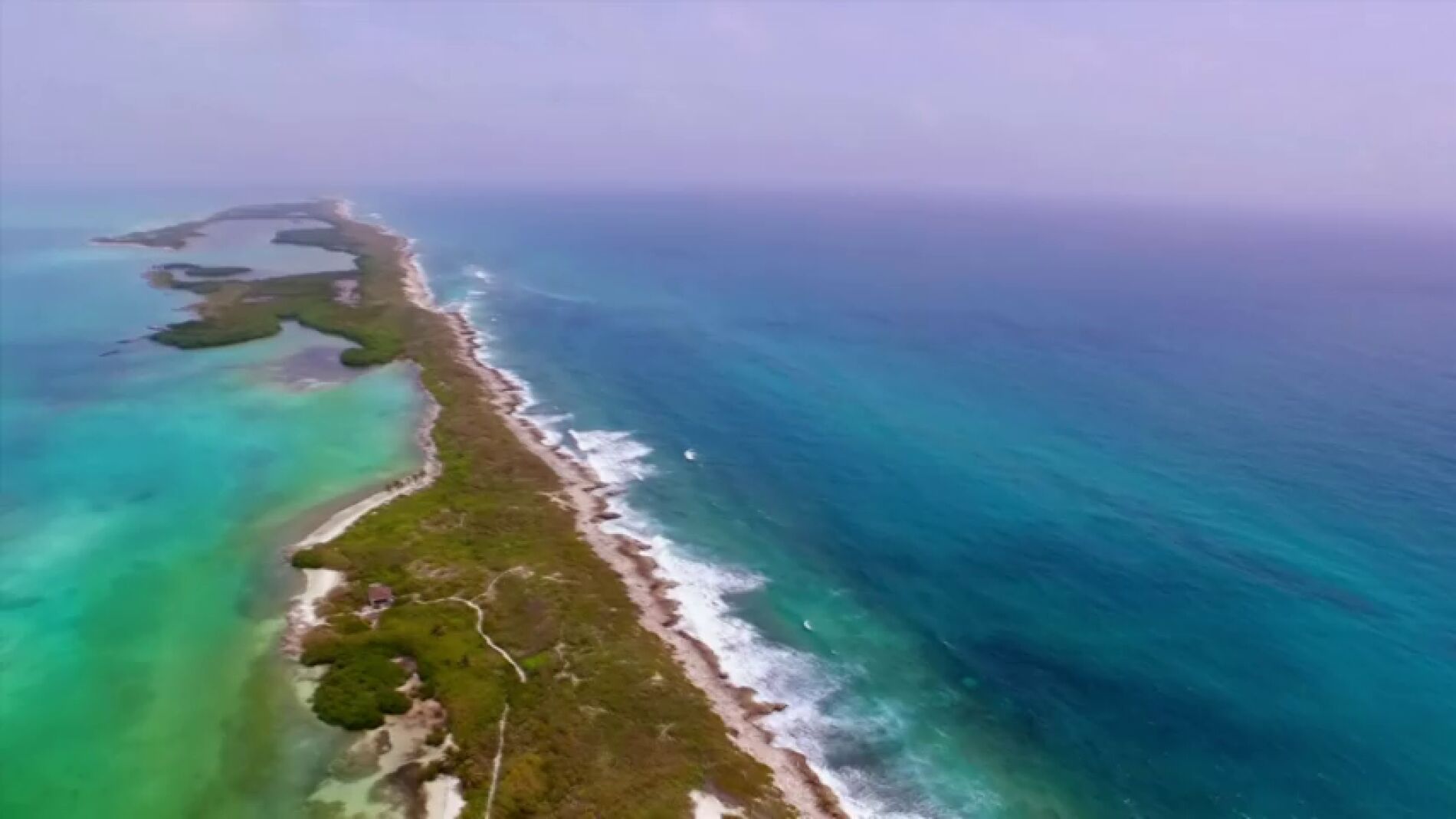 Frame 0.0 de: Mauricio se lleva a Valentina a bucear con &eacute;l