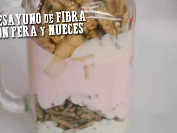 Frame 4.483809 de: Hazte un desayuno de fibra con pera y nueces Frame 4.483809 de: Hazte un desayuno de fibra con pera y nueces