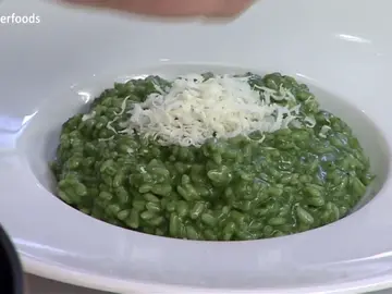 Frame 360.325255 de: Superalimentos: Risotto de espirulina y ortigas Frame 360.325255 de: Superalimentos: Risotto de espirulina y ortigas