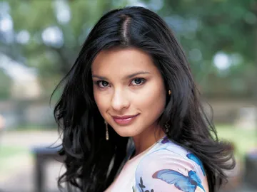 Paola Rey es Jimena Elizondo Paola Rey es Jimena Elizondo