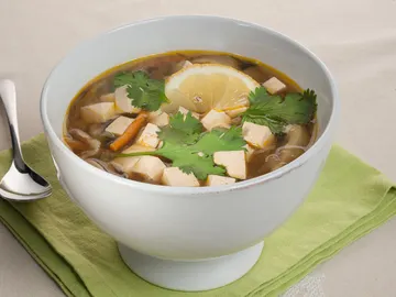 Sopa de miso con soba y tofu Sopa de miso con soba y tofu