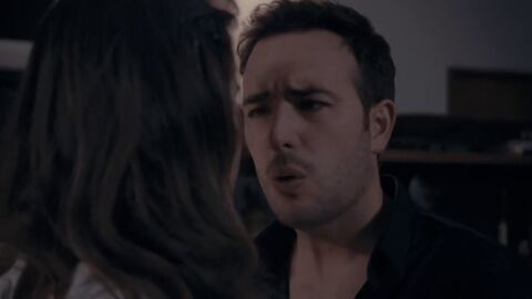 Julia: "No me parece una buena idea arreglar nuestros problemas en una cama"