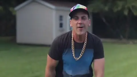 "DiezPe$itos", la parodia del "Despacito" de Carlos Ponce "DiezPe$itos", la parodia del "Despacito" de Carlos Ponce