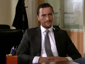 La venganza de Mustafá: Declara que fue Kerim quien violó a Fatmagül La venganza de Mustafá: Declara que fue Kerim quien violó a Fatmagül