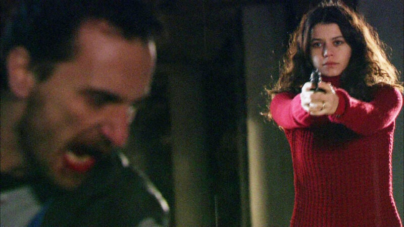 Kerim encuentra a Fatmagül y Mustafá y se desata la tragedia