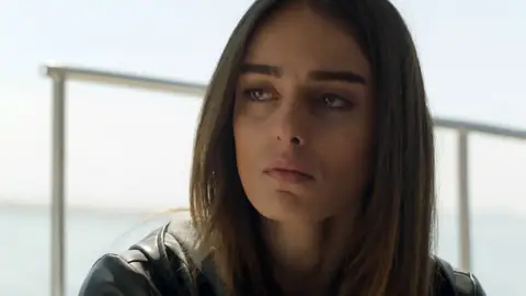 Nilüfer Denizer Amor de contrabando