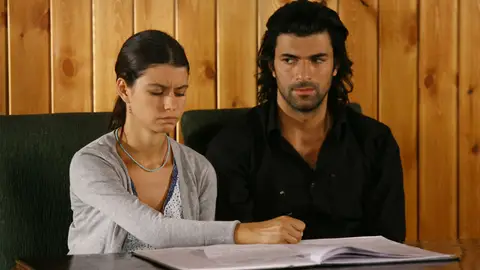Boda en el juzgado de Fatmagül Fatmagül