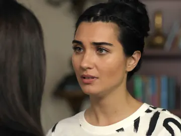 Elif Denizer Elif Denizer