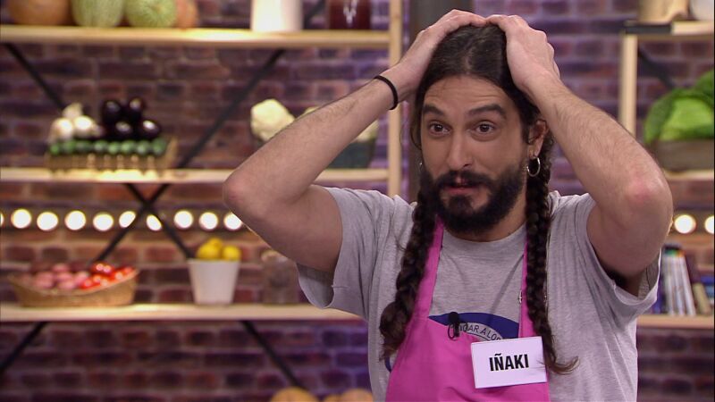 A Iñaki se le cae el foie al suelo 