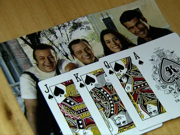 Amigos de Ezel Amigos de Ezel