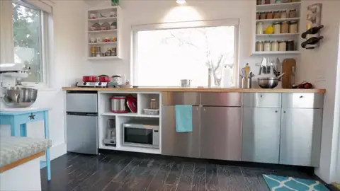 Así se vive en la minicasa 'El escondite elegante' Así se vive en la minicasa 'El escondite elegante'