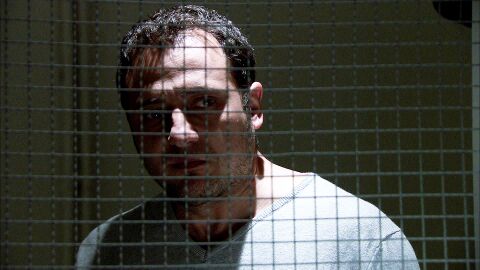 Cengiz descubre que Ezel est&aacute; con Eysan 