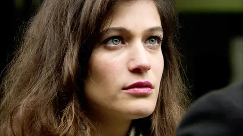 Ezel descubre quién es realmente Bade Ezel descubre quién es realmente Bade